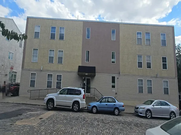 401 N Front St APT 3A, Philadelphia, PA 19123