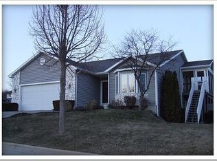 1 Spear Cir, Madison, WI 53713