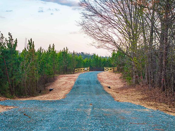 2nd image of Evergreen Church Rd