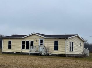 6745 Seeger Rd, Cass City, MI 48726