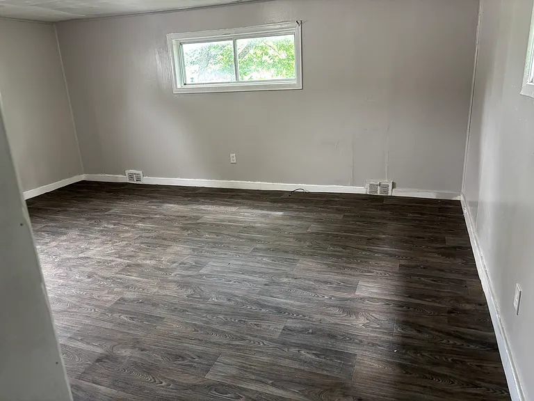 2108 Niagara St #1 — Photo 5