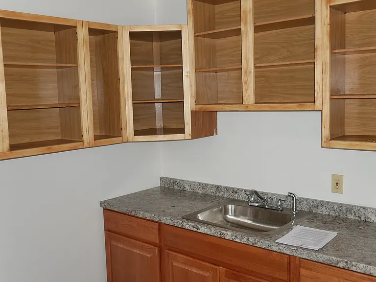 91 1st St #2 — Photo 6