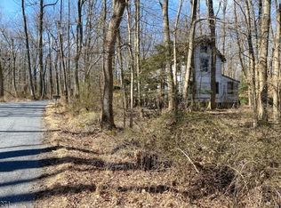 17 Zion Rd, Hopewell, NJ 08525