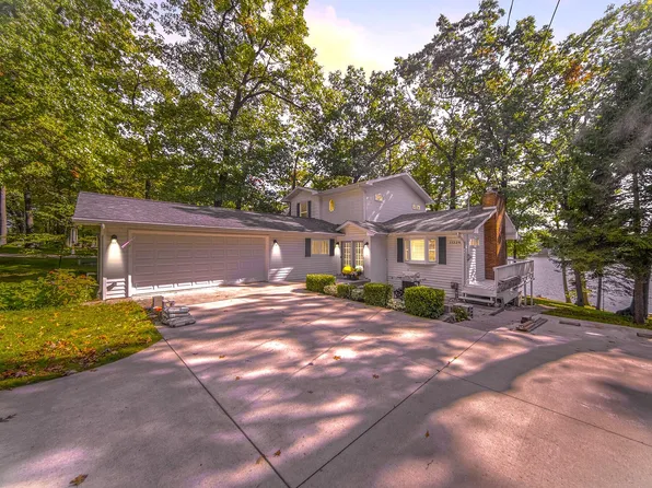 11229 Oakwood Dr, Jerome, MI 49249