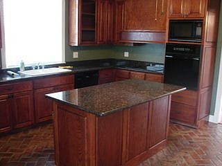 2nd image of 403 Hale Dr