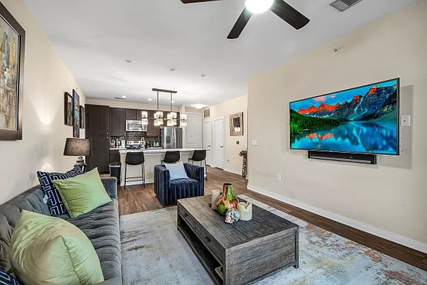 1900 Barton Springs Rd #3024 — Photo 10