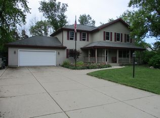 13925 W Park Ave, New Berlin, WI 53151