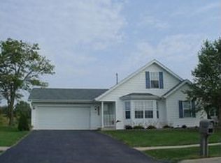 8290 Macintosh Ln, Rockford, IL 61107