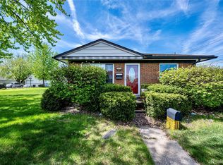 26155 Groveland St, Madison Heights, MI 48071