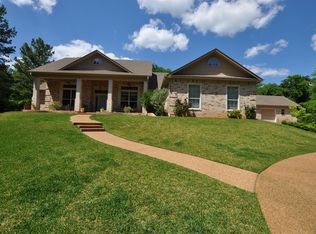 17951 Meandering Way, Flint, TX 75762