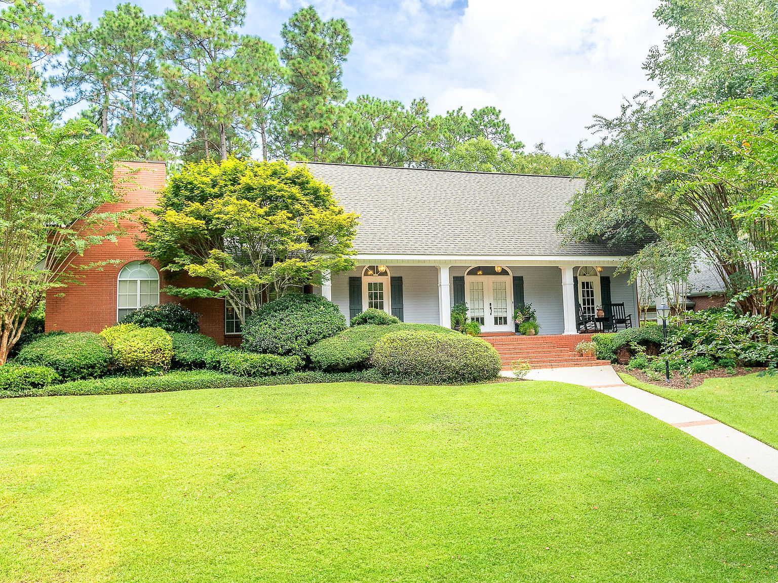 90 Saint Andrews, Hattiesburg, MS 39401 | Zillow