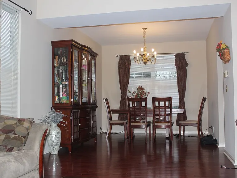1101 Andover Dr — Photo 4