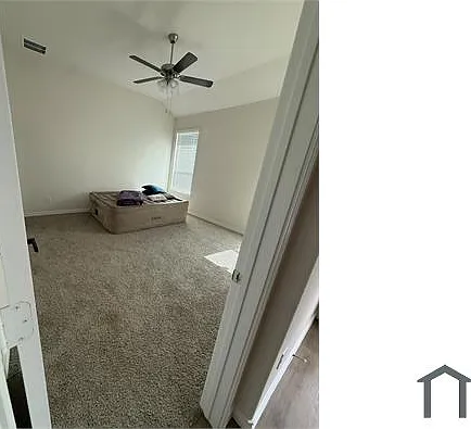 2140 Katharine St — Photo 4