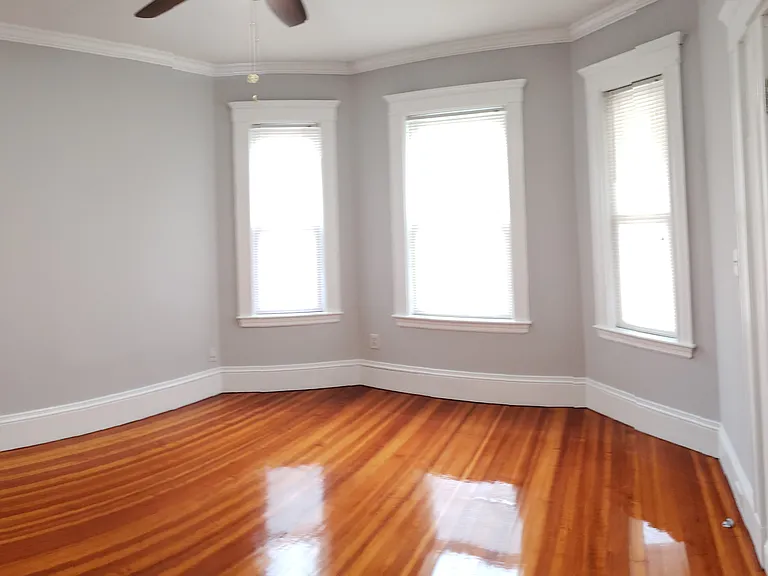 15 New Hampshire Ave #2 — Photo 12