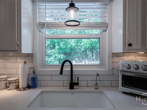 4th image of 1535 Rambling Woods Drive NW