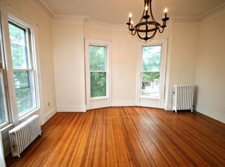 14 Parade St #4, Providence, RI 02909