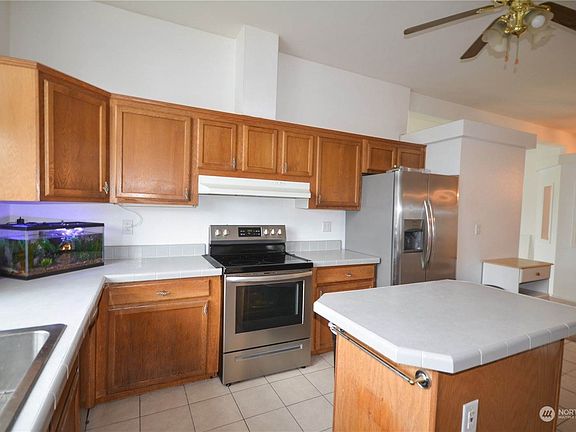 4th image of 5711 100th St NE