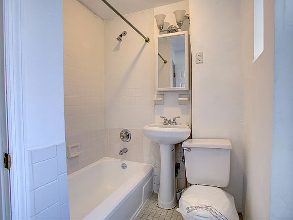 5th image of 1136 1st Ave APT 4