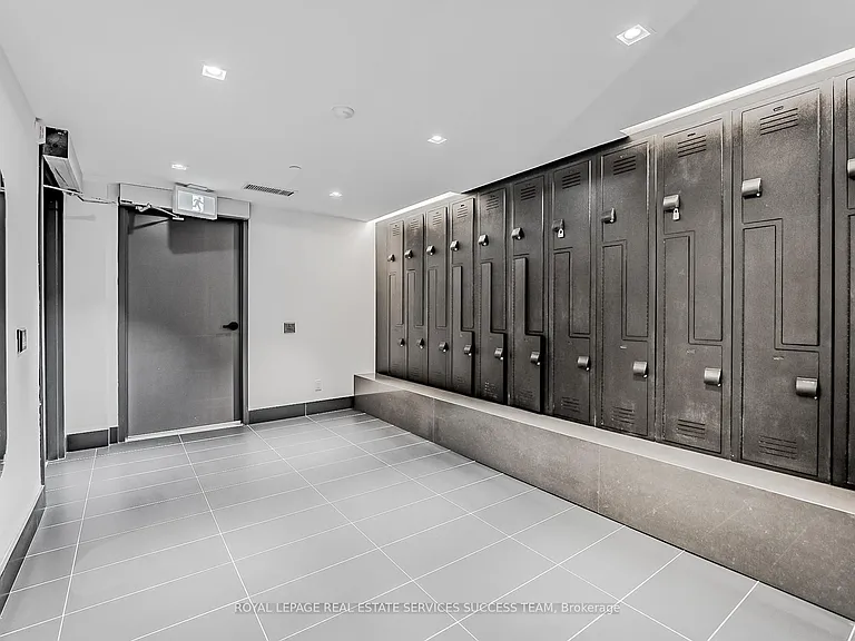 2485 Taunton Rd #447 — Photo 30