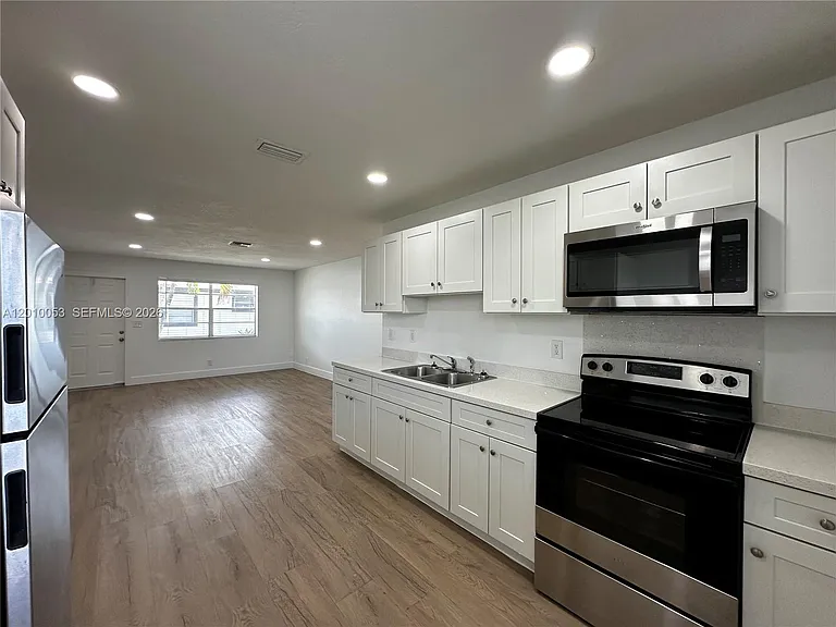 128 NW 2nd Ave #A — Photo 9