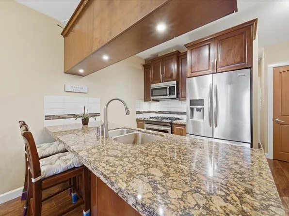8067 207th St #317, Langley, BC V2Y 0N9