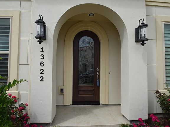 3rd image of 13622 Teal Bluff Ln