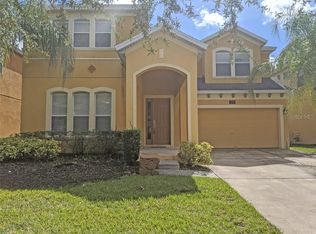 231 Las Fuentes Dr, Kissimmee, FL 34746
