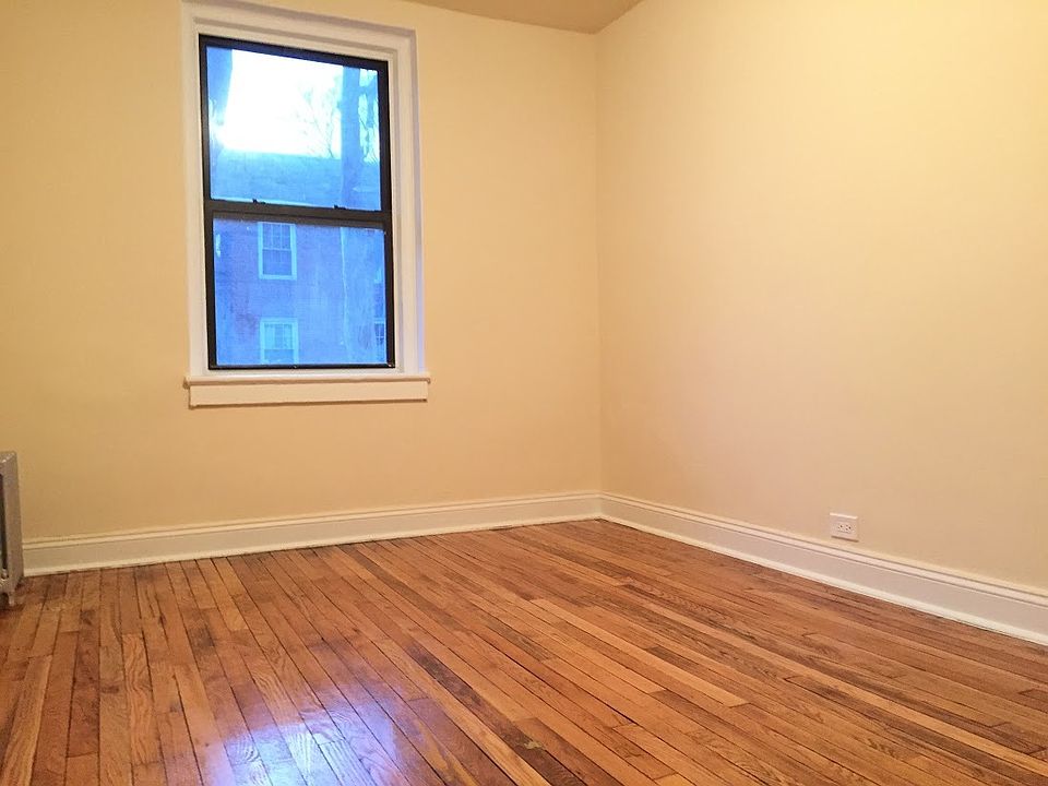 1st image of 39-89 46th St #3