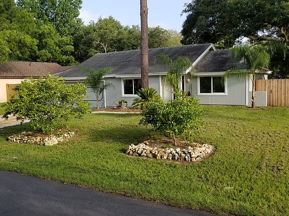 3rd image of 175 Wildwood Dr