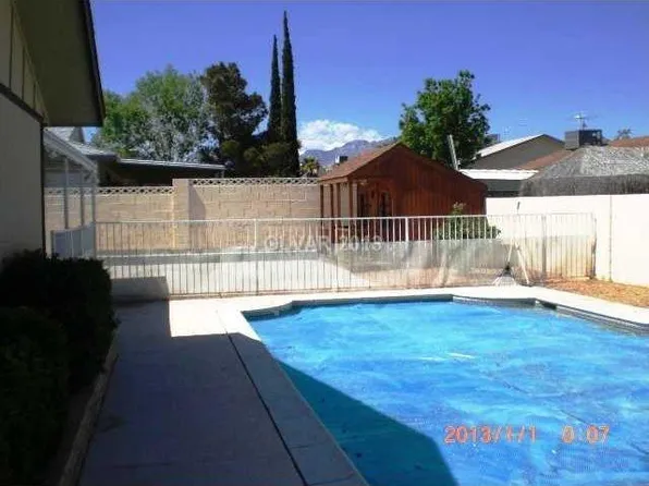 7700 Pheasant Ln, Las Vegas, NV 89145