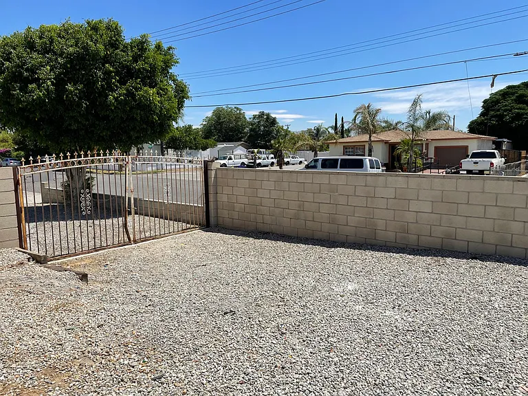 Upland Ave — Photo 12