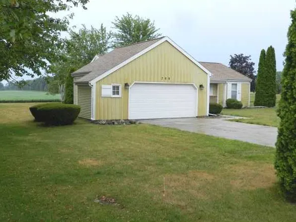 709 Spencerville St, Hicksville, OH 43526