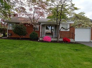 1933 Troxell St, Allentown, PA 18109