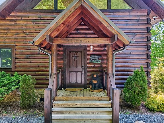 8th image of 91 Lady Slipper Ln