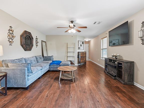 3rd image of 35179 Quail Creek Dr