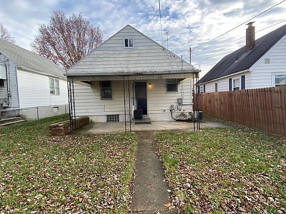 4th image of 2343 Mundale Ave