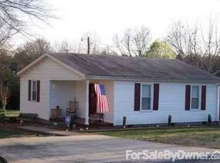 95 McCollum St, Easley, SC 29640