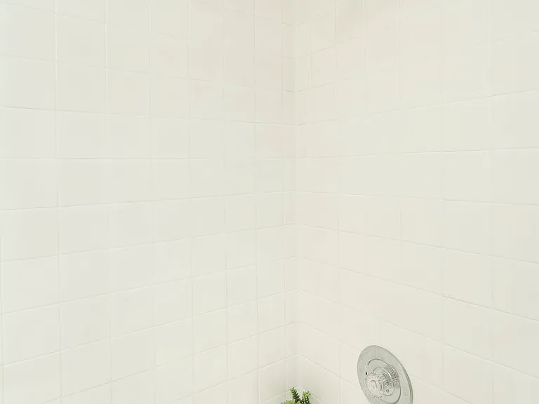 Mission Park Apartments — Photo 17