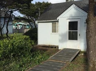 6840 Neptune Ave, Gleneden Beach, OR 97388