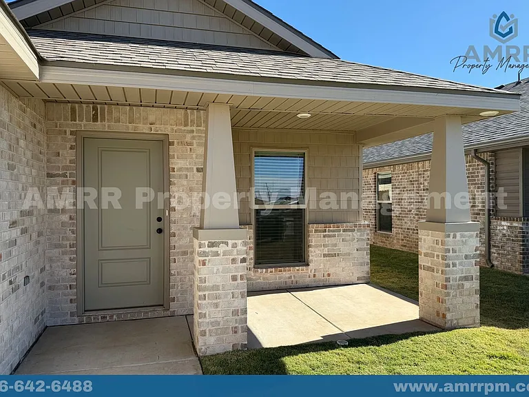 2603 Harmony Ave — Photo 3