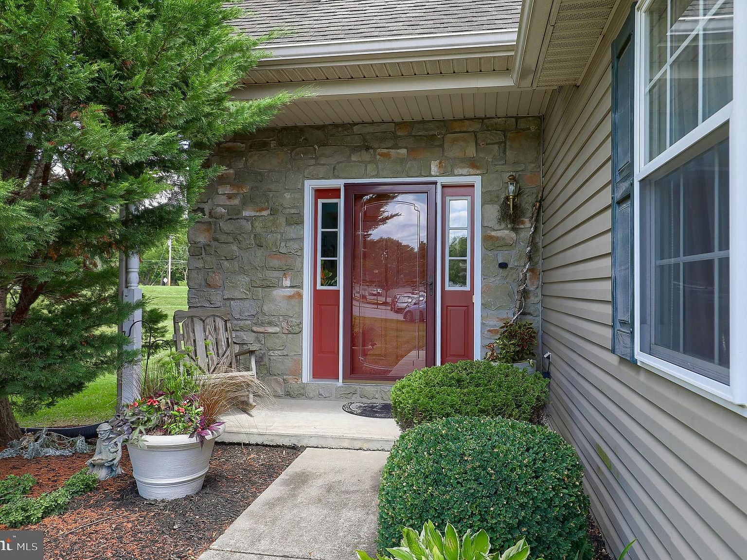 327 Deerfield Dr, Mount Joy, PA 17552 Zillow