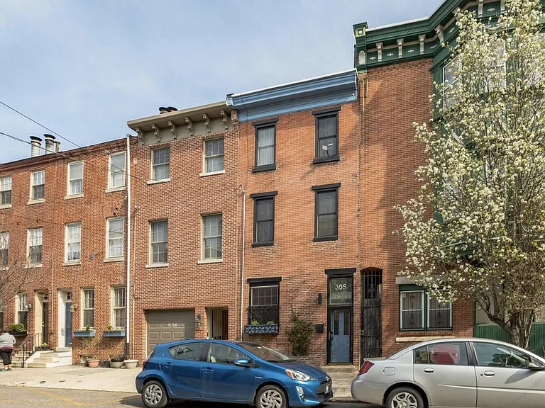 305 Fitzwater St — Photo 23