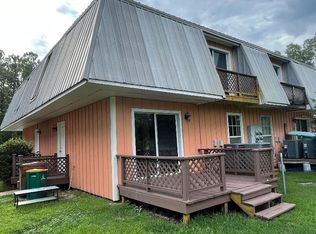 592 Royal Oak Dr #8, Pass Christian, MS 39571