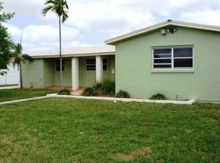 10975 Westwood Lake Dr, Miami, FL 33165