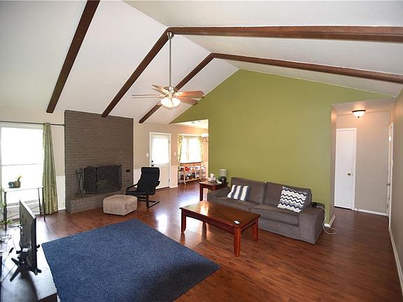 4th image of 7304 Brookhollow Dr