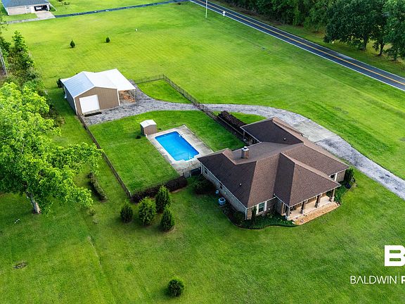 3rd image of 24246 Cowling Rd