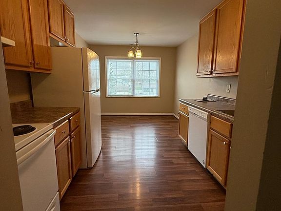 5th image of 1601 E Fort Wayne St APT 11