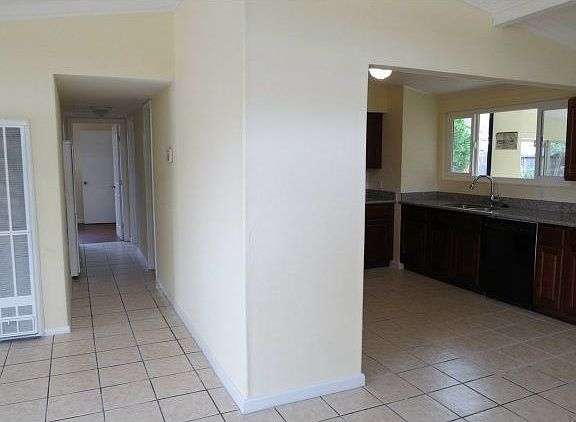4th image of 1789 Everglade Ave