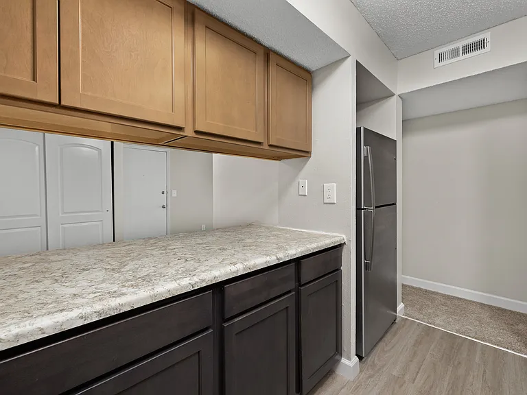 Pebble Point Apartments | 2 Bedroom Garden Remodel | Kitchen Interior Pebble Point Apartments | 2 Bedroom Garden Remodel | Kitchen Interior