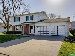 4313 N 101st St, Omaha, NE 68134